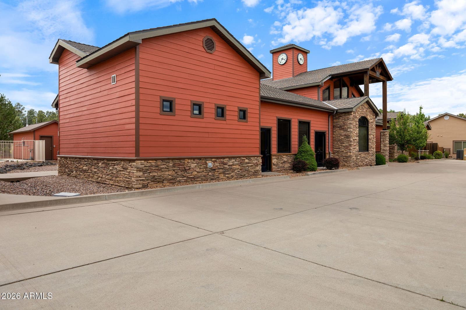 1720 E GREENS PEAK Parkway, Show Low, AZ 85901 — photo 35 of 61