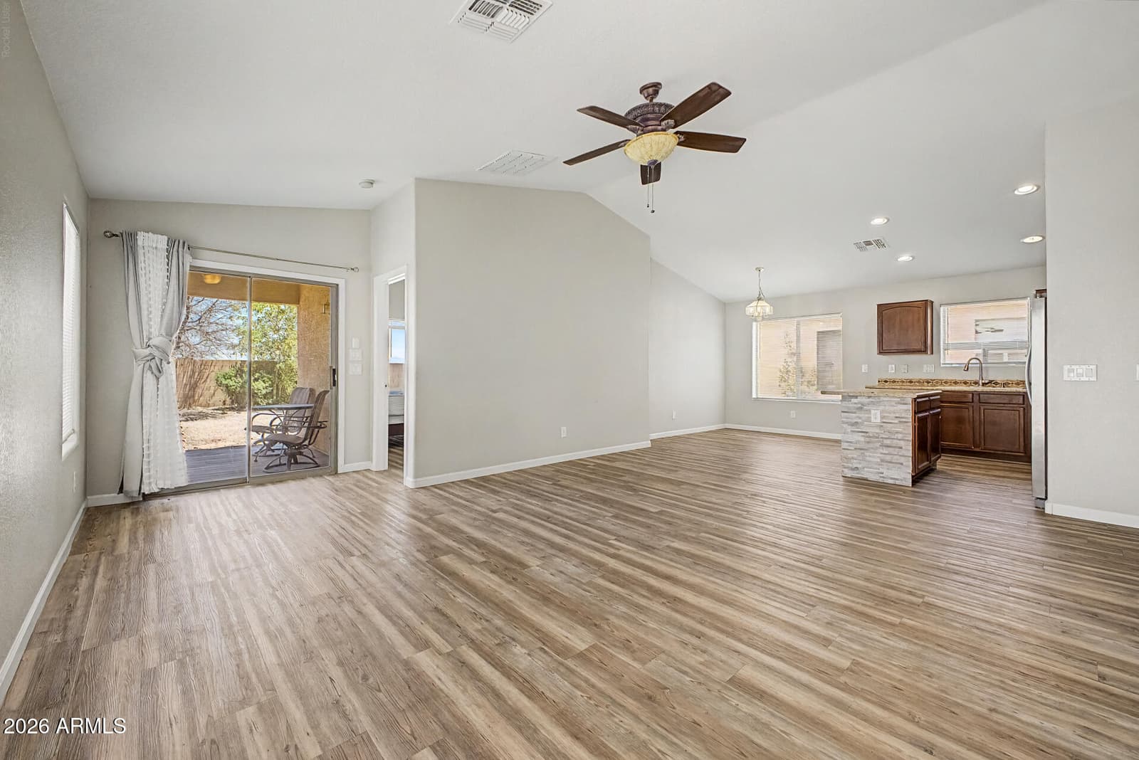4084 E MICA Road, San Tan Valley, AZ 85143 — photo 4 of 39