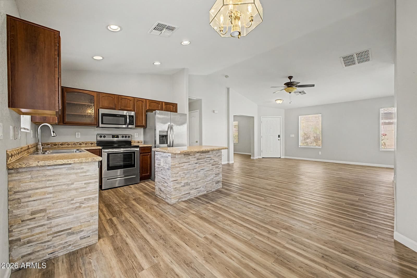 4084 E MICA Road, San Tan Valley, AZ 85143 — photo 11 of 39