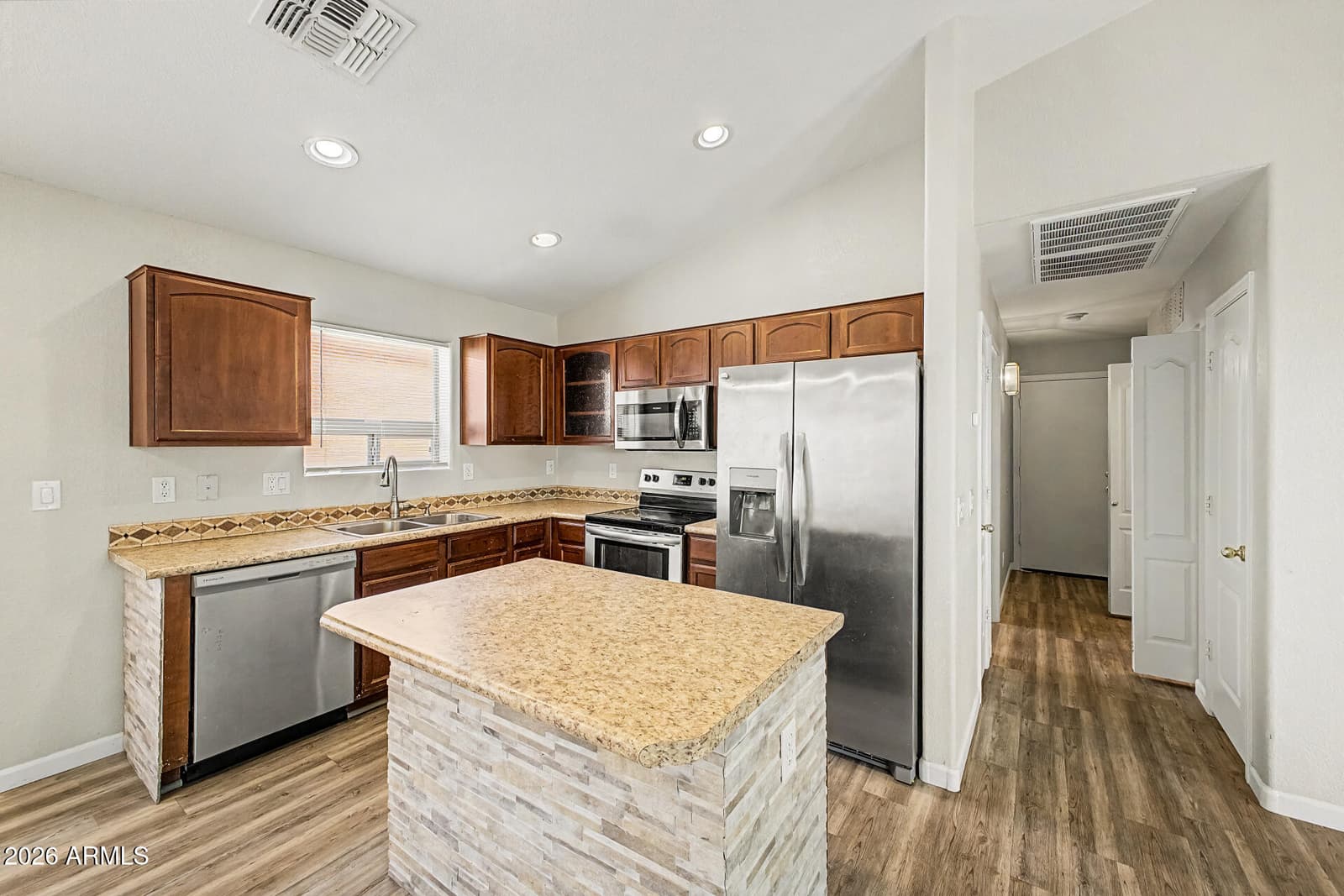 4084 E MICA Road, San Tan Valley, AZ 85143 — photo 10 of 39