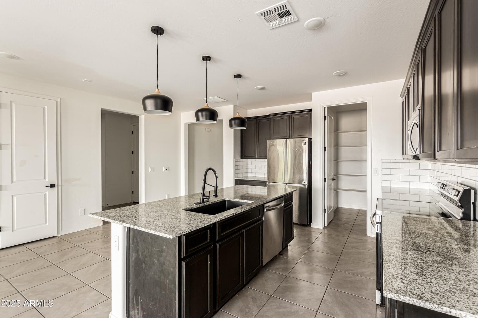 9548 E RAINBOW Avenue, Mesa, AZ 85212 — photo 14 of 45