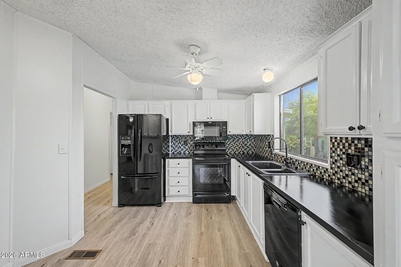 2233 E BEHREND Drive 125, Phoenix, AZ 85024 — photo 18 of 46