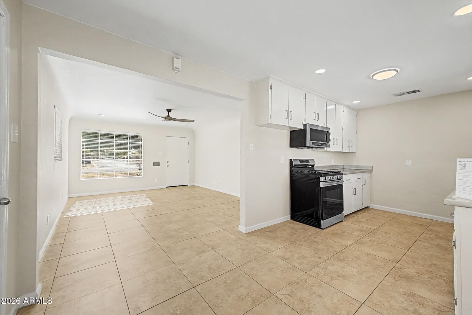 3621 N 21ST Drive, Phoenix, AZ 85015 — photo 8 of 41
