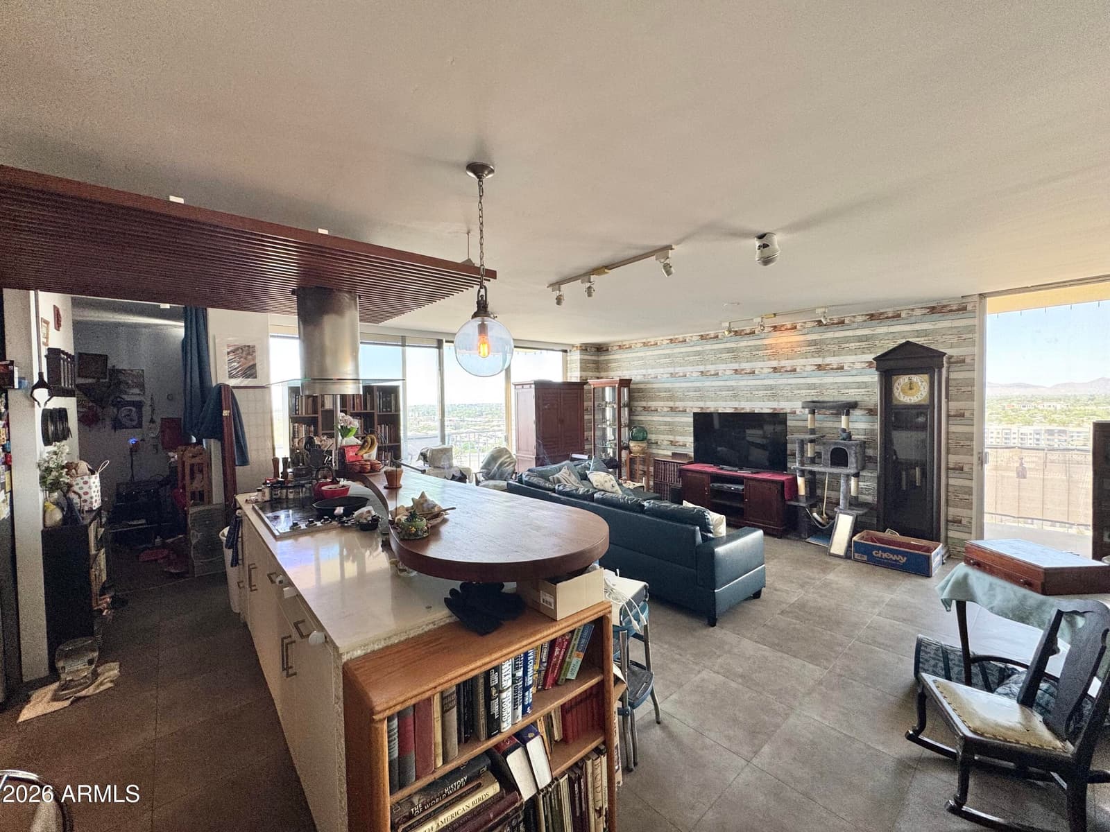 207 W CLARENDON Avenue C14, Phoenix, AZ 85013 — photo 2 of 55