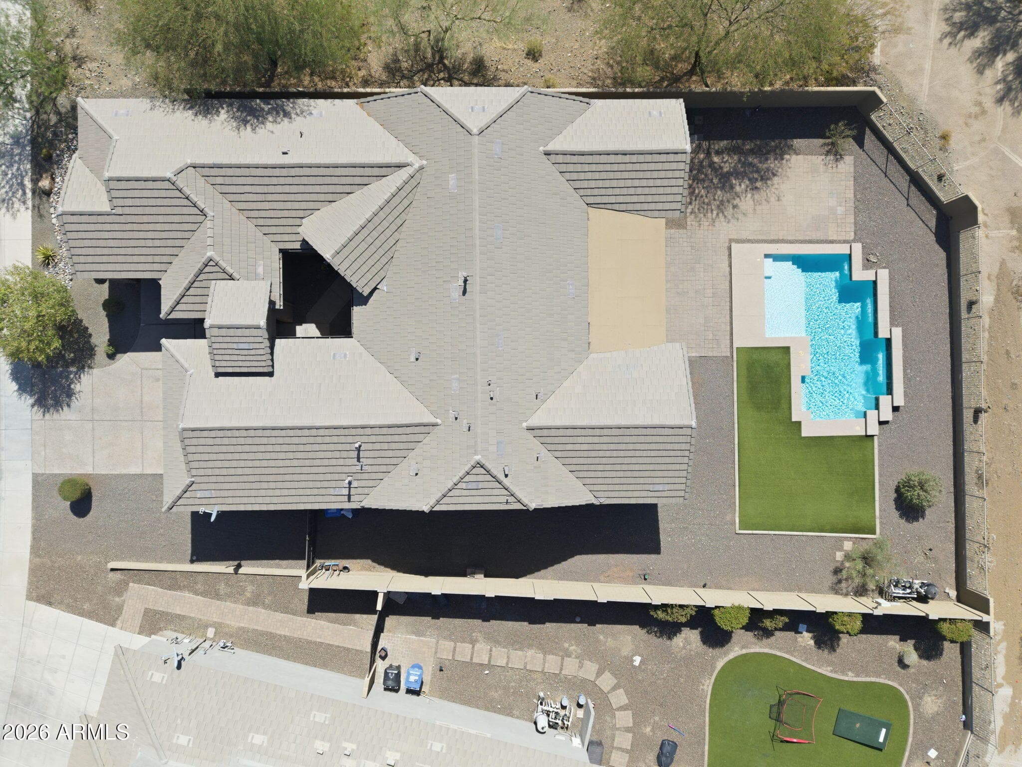 1328 W CAVEDALE Drive, Phoenix, AZ 85085 — photo 46 of 75