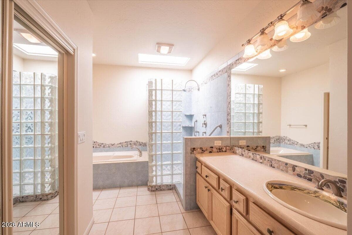 11839 N 80TH Place, Scottsdale, AZ 85260 — photo 17 of 28