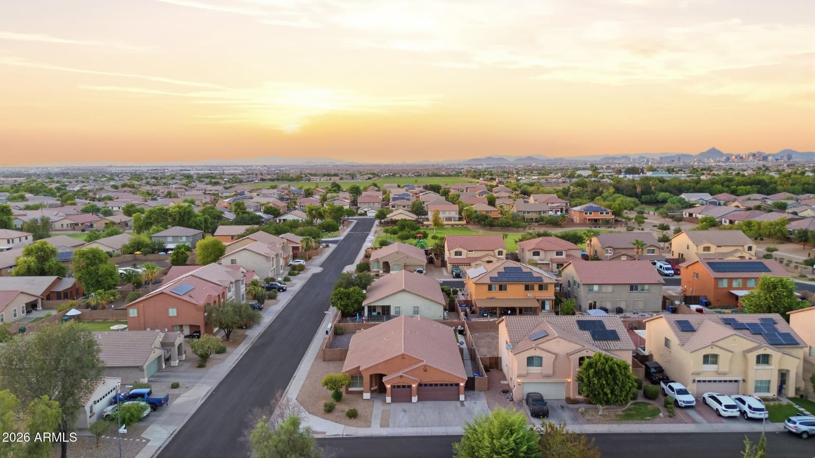 2922 W DUNBAR Drive, Phoenix, AZ 85041 — photo 2 of 58