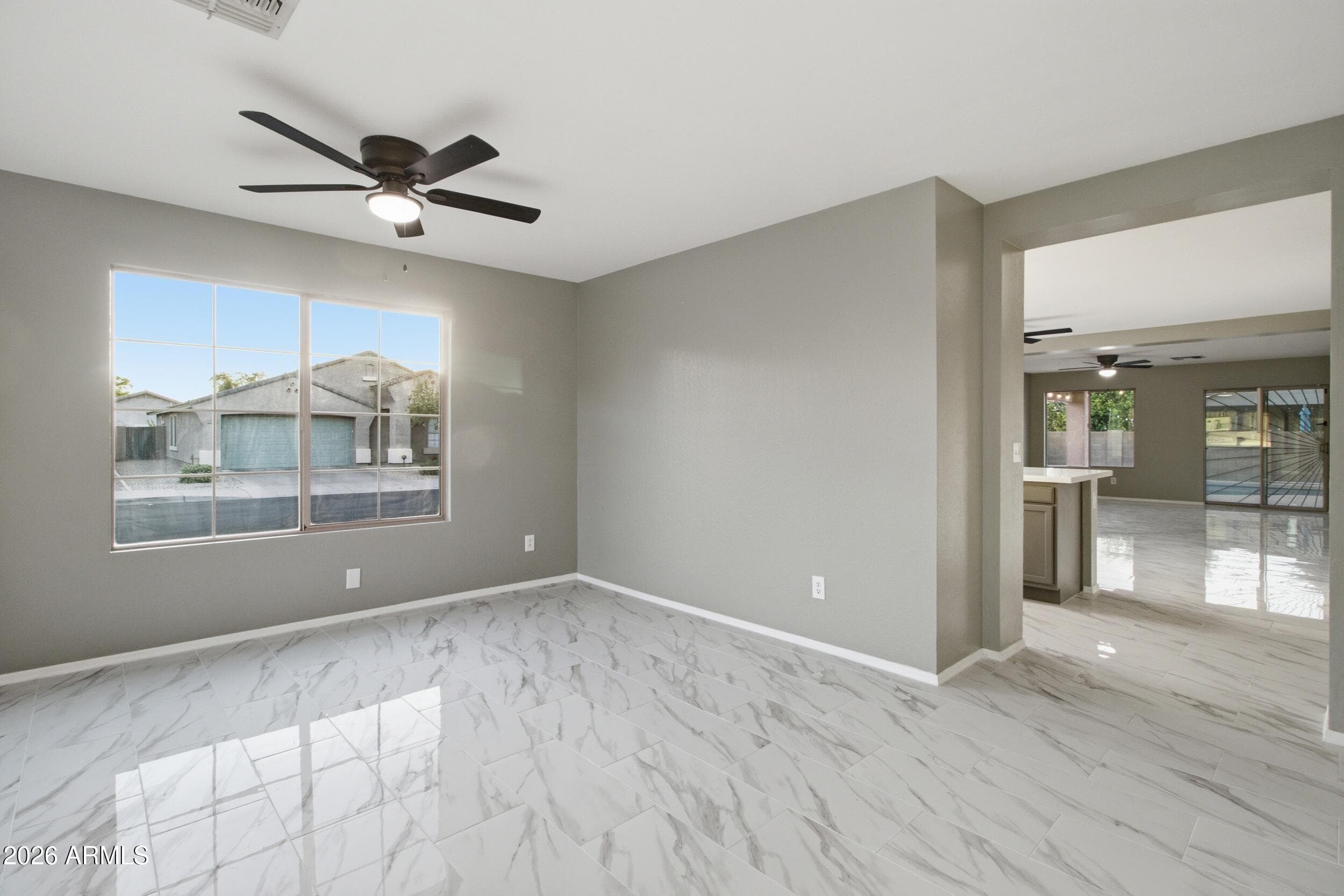 2922 W DUNBAR Drive, Phoenix, AZ 85041 — photo 4 of 58