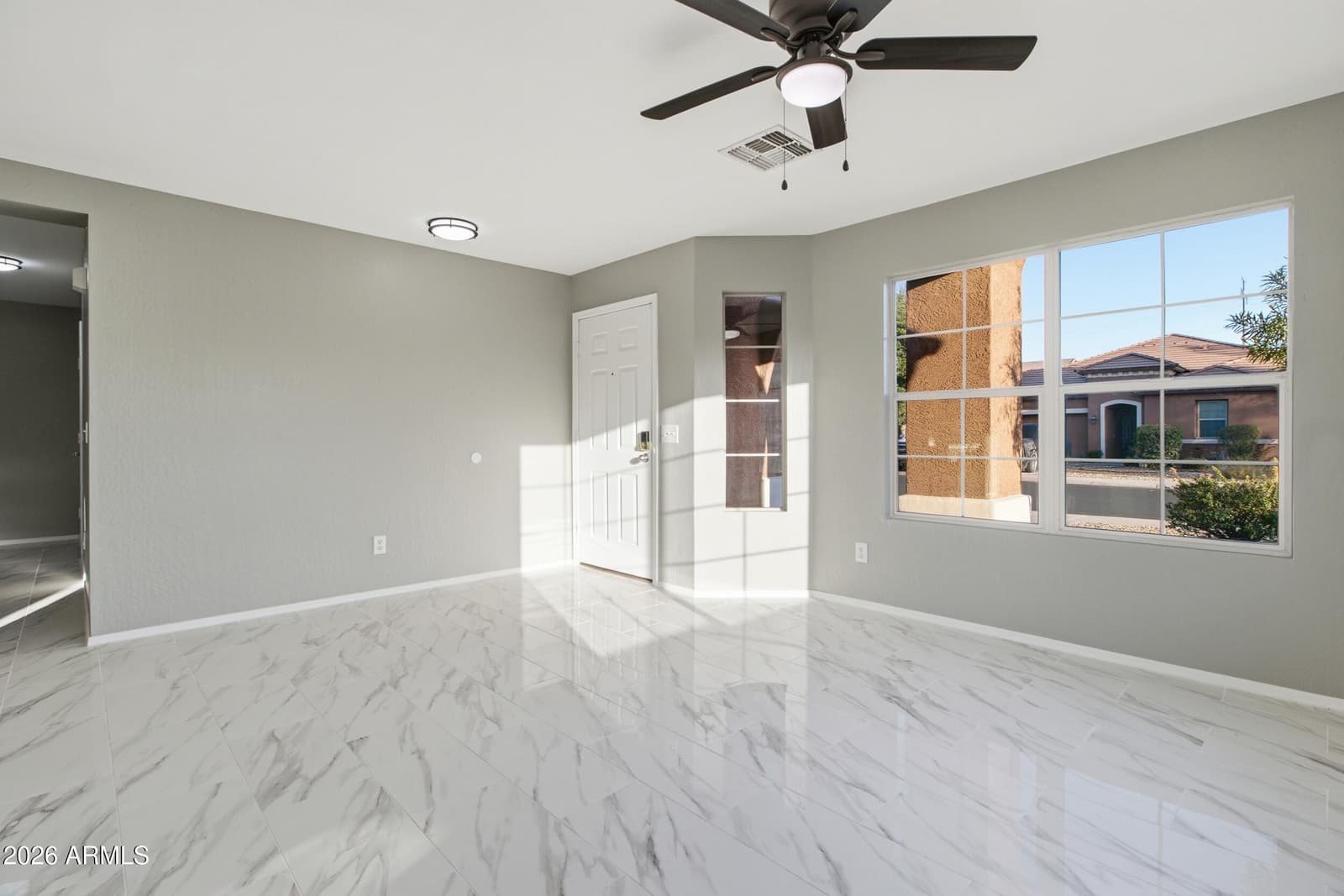 2922 W DUNBAR Drive, Phoenix, AZ 85041 — photo 6 of 58