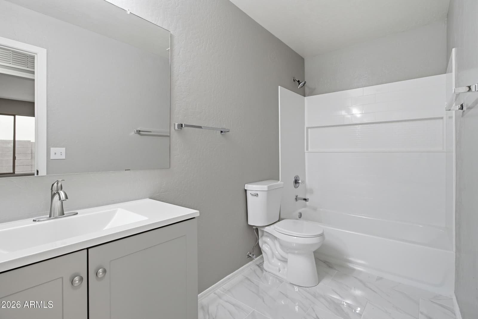 2922 W DUNBAR Drive, Phoenix, AZ 85041 — photo 10 of 58