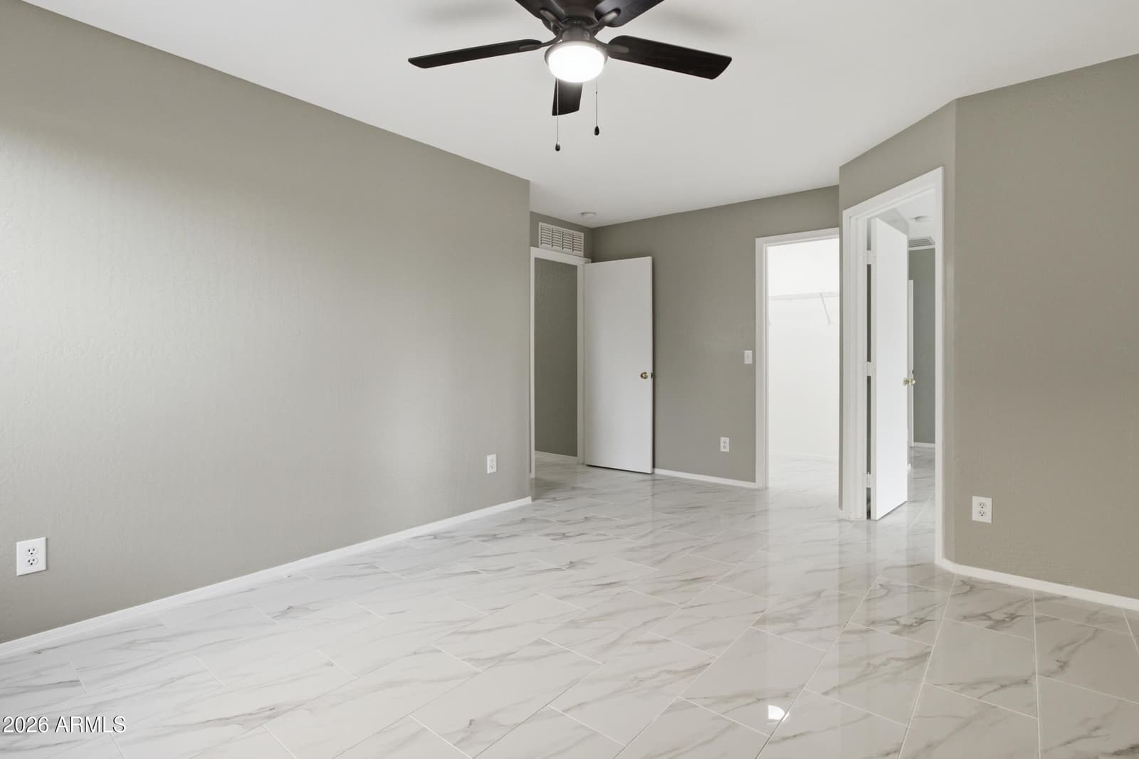 2922 W DUNBAR Drive, Phoenix, AZ 85041 — photo 16 of 58