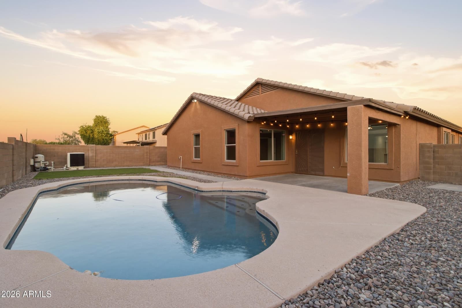 2922 W DUNBAR Drive, Phoenix, AZ 85041 — photo 45 of 58