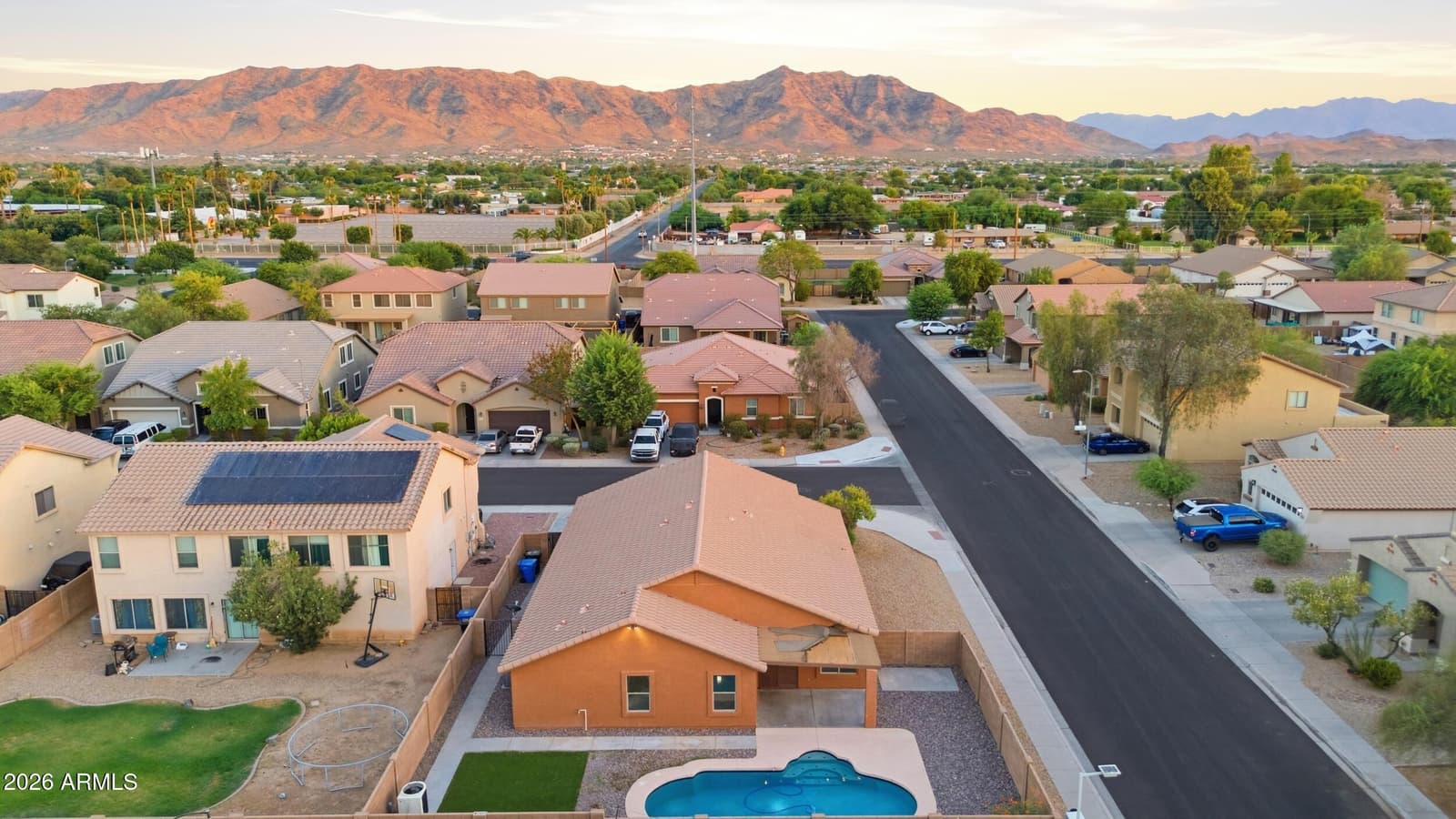 2922 W DUNBAR Drive, Phoenix, AZ 85041 — photo 48 of 58