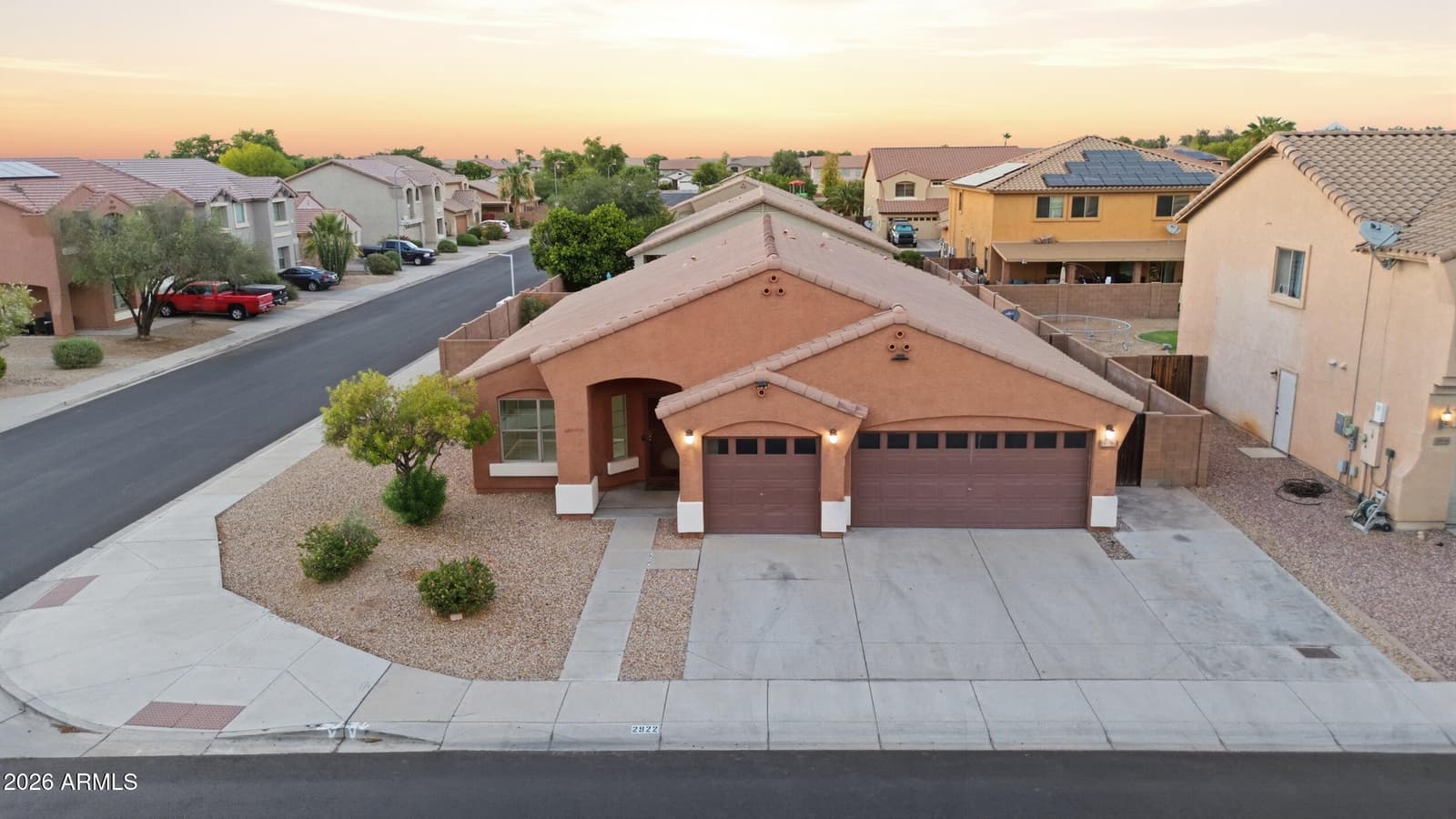 2922 W DUNBAR Drive, Phoenix, AZ 85041 — photo 49 of 58
