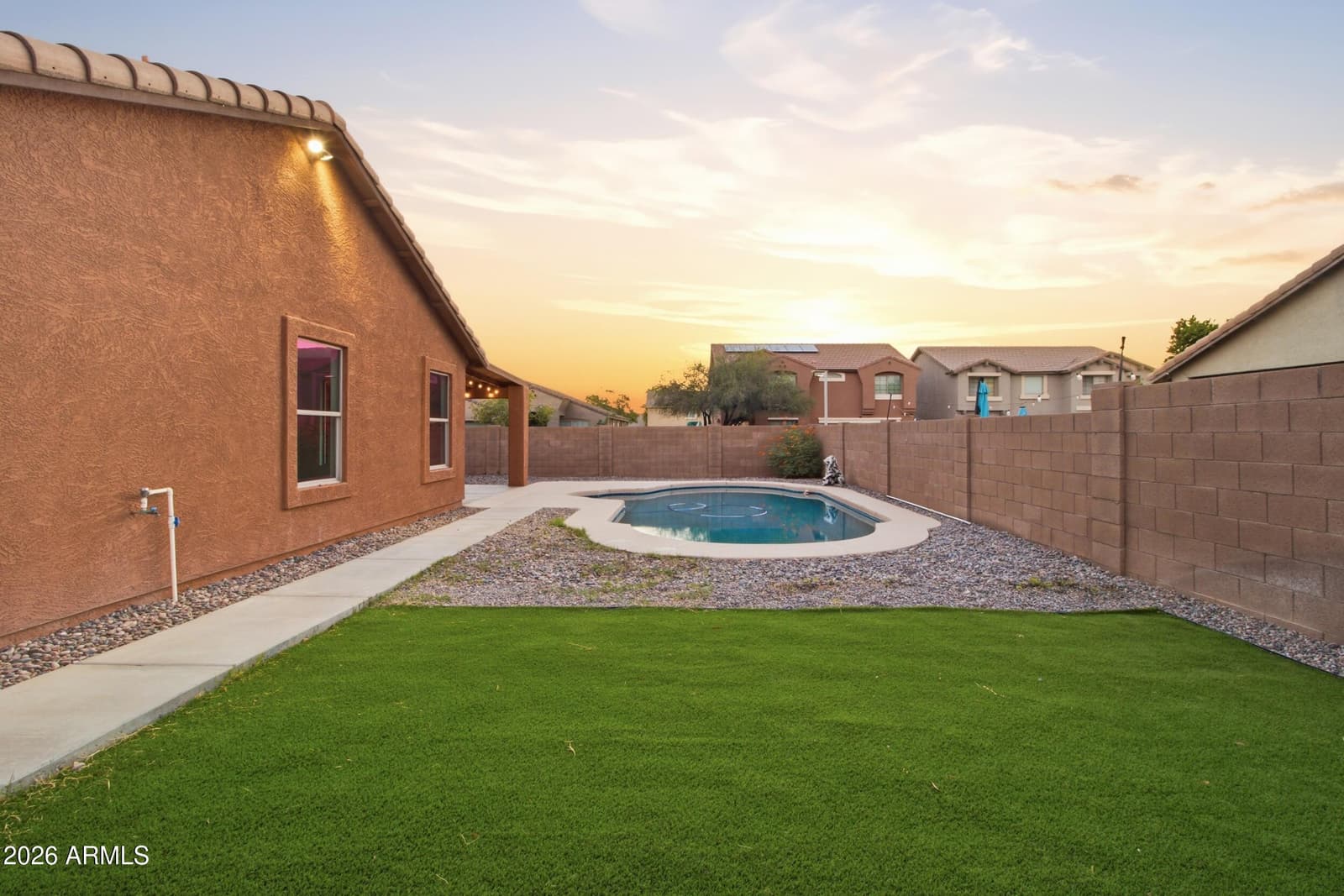 2922 W DUNBAR Drive, Phoenix, AZ 85041 — photo 53 of 58