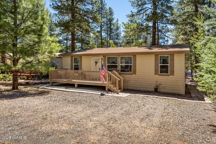 17135 S POCO Place, Munds Park, AZ 86017 — photo 1 of 25
