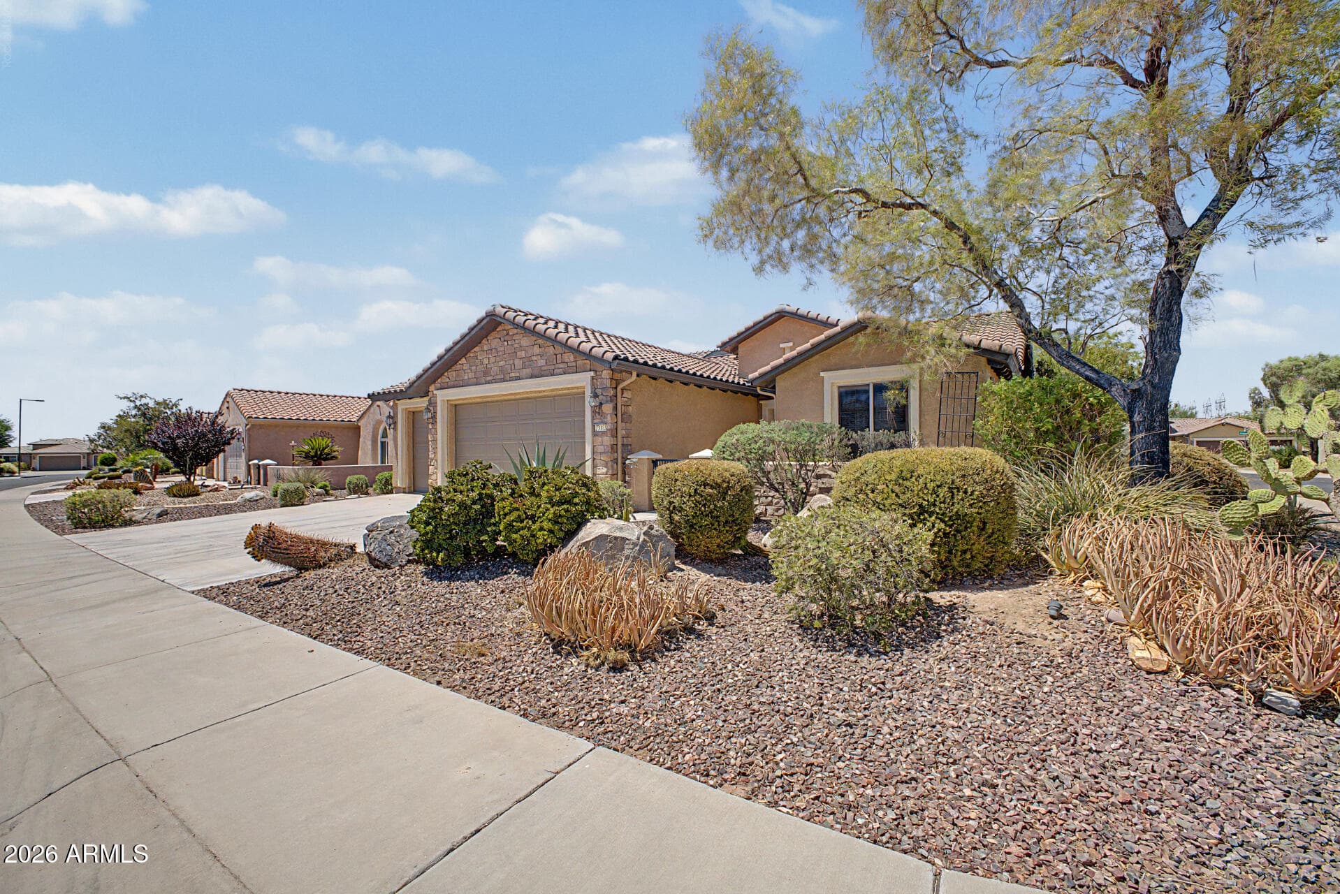 27002 W Runion Drive, Buckeye, AZ 85396 — photo 2 of 30