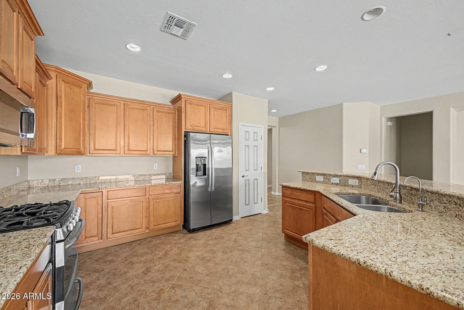 27002 W Runion Drive, Buckeye, AZ 85396 — photo 6 of 30