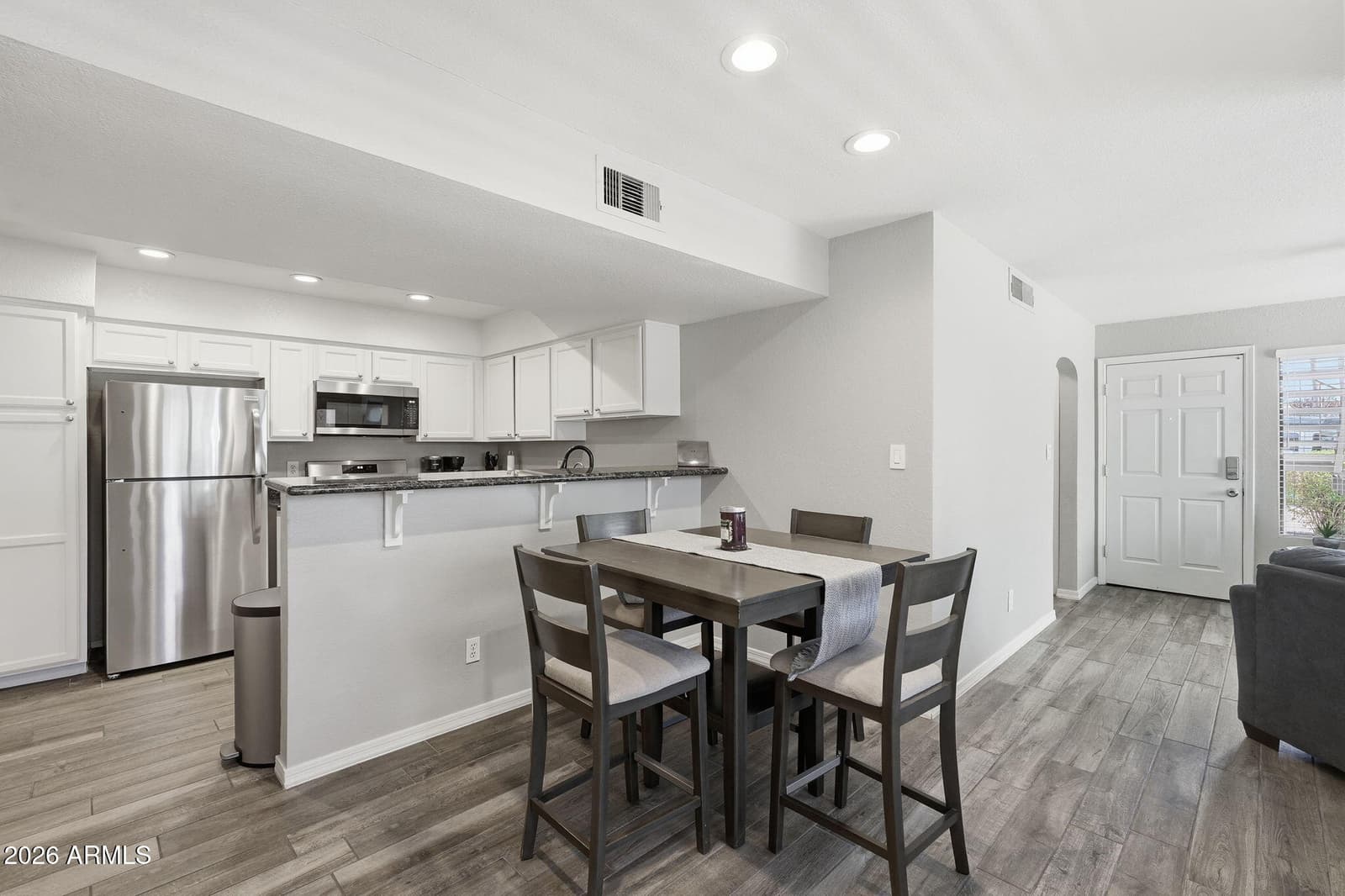 8787 E MOUNTAIN VIEW Road 1003, Scottsdale, AZ 85258 — photo 9 of 46