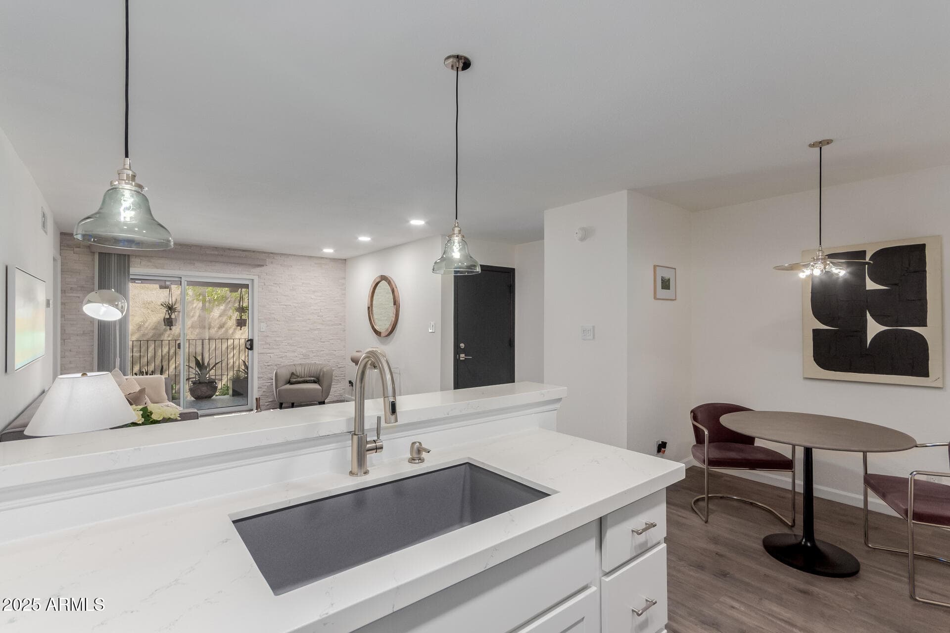 5525 E THOMAS Road M12, Phoenix, AZ 85018 — photo 8 of 42