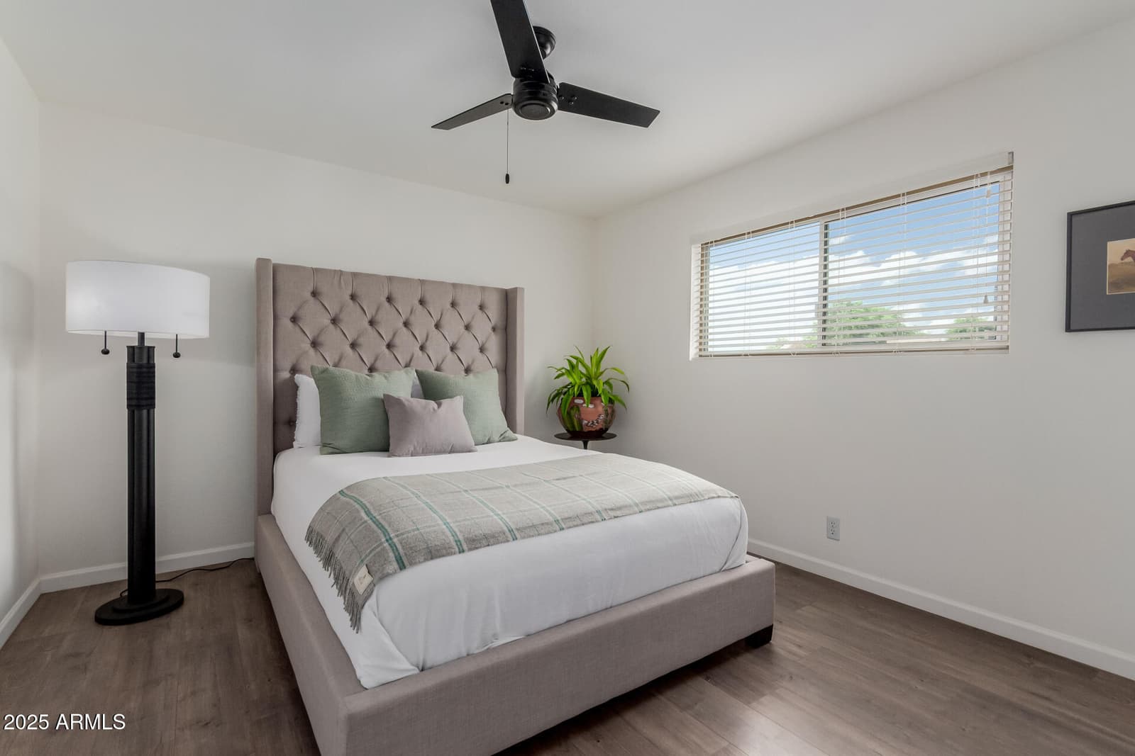 5525 E THOMAS Road M12, Phoenix, AZ 85018 — photo 14 of 42
