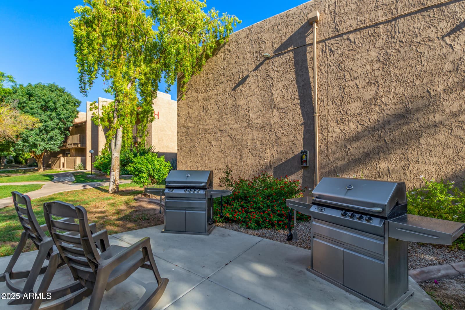 5525 E THOMAS Road M12, Phoenix, AZ 85018 — photo 37 of 42