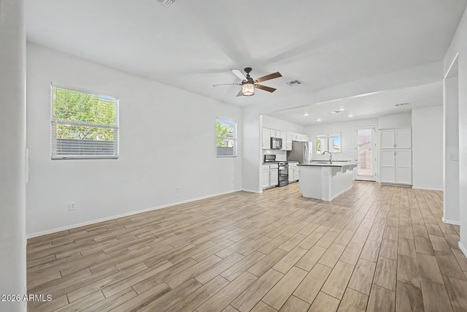 17155 W SELDON Lane, Waddell, AZ 85355 — photo 7 of 29