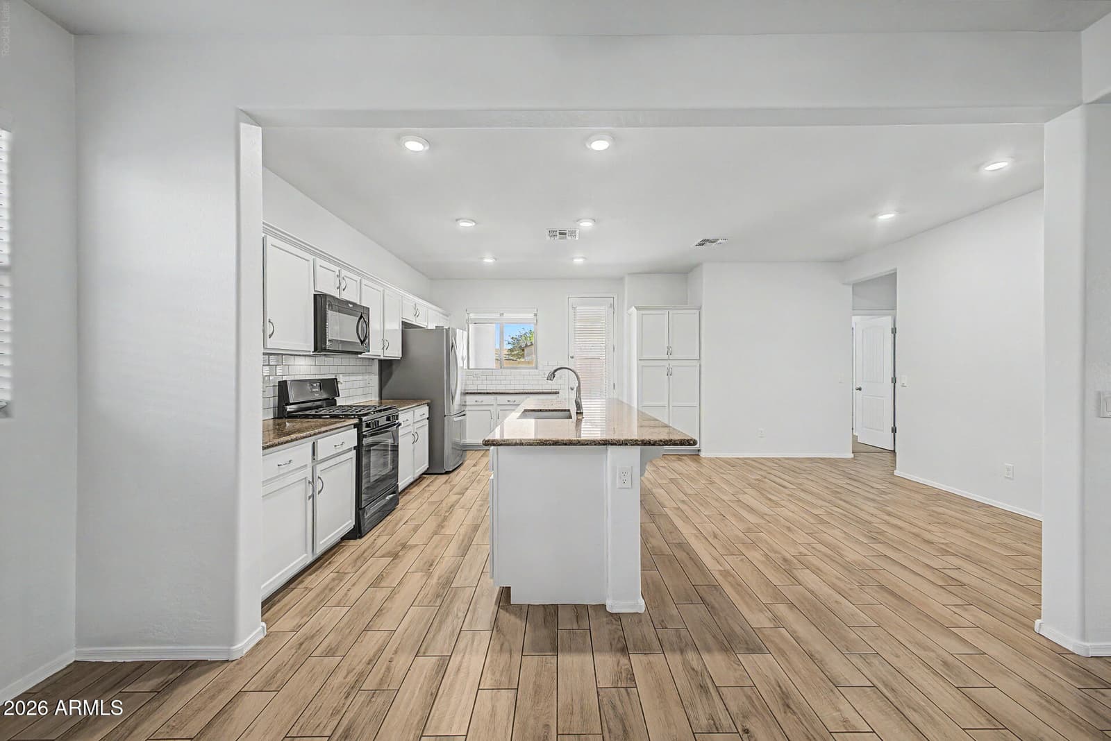 17155 W SELDON Lane, Waddell, AZ 85355 — photo 12 of 29