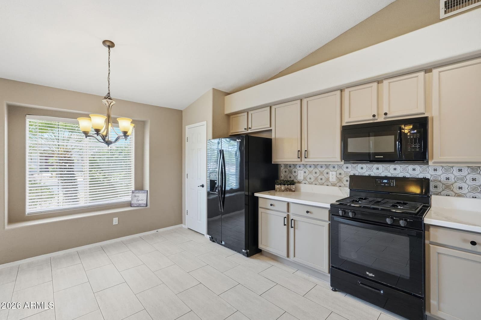 207 E DEVON Drive, Gilbert, AZ 85296 — photo 22 of 31
