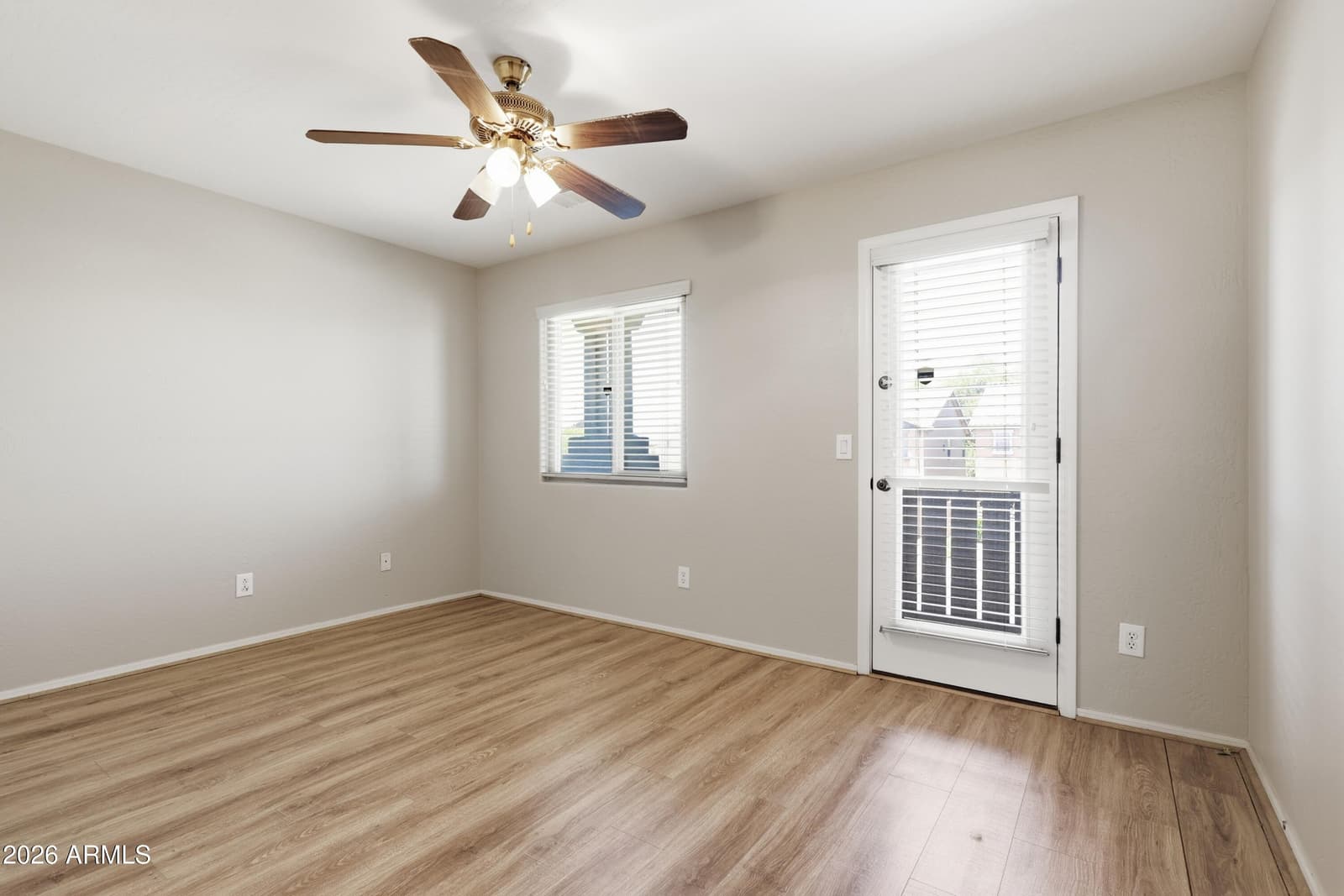 4543 E FRANKLIN Avenue, Gilbert, AZ 85295 — photo 12 of 44