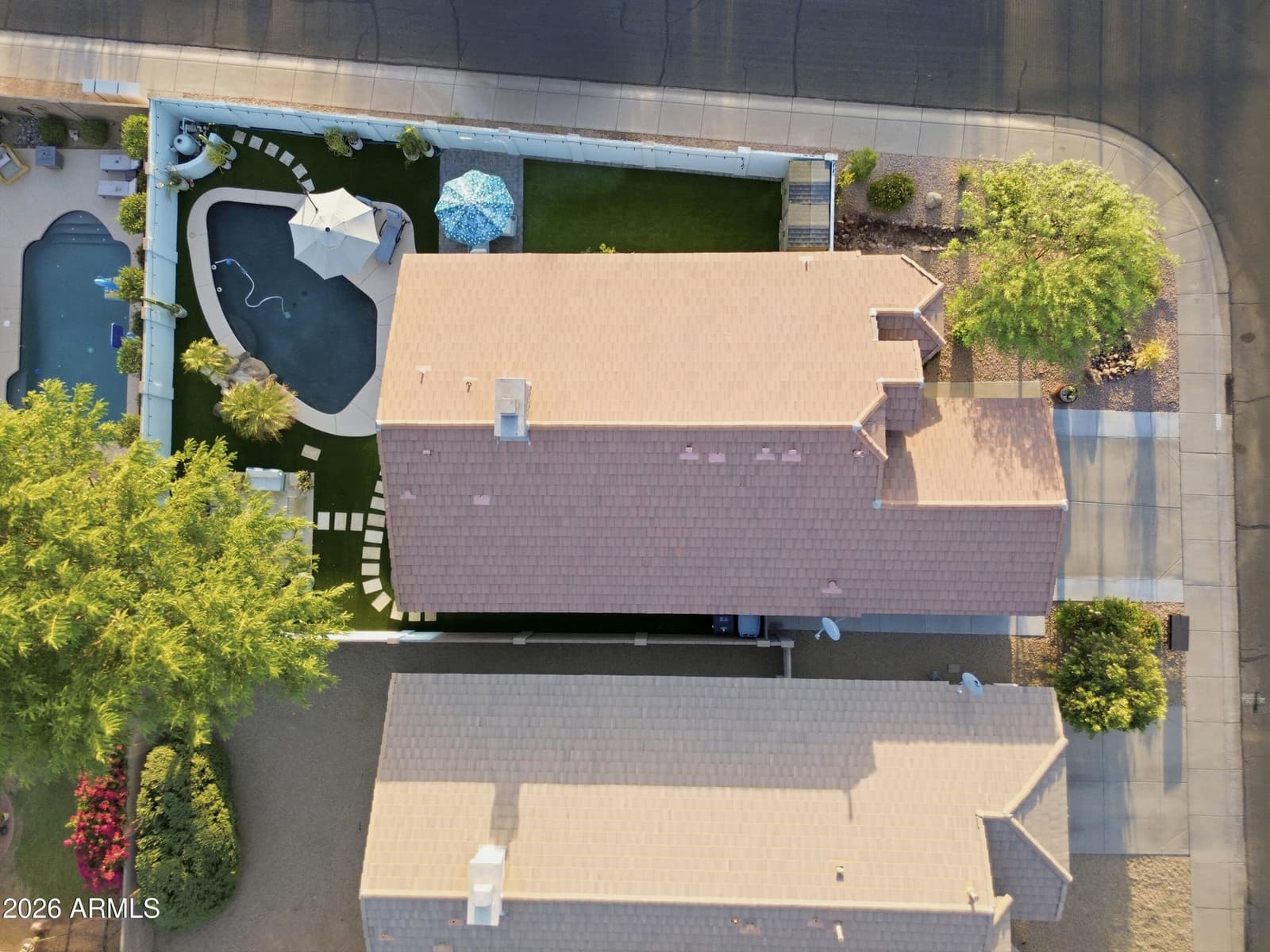 4605 E JAEGER Road, Phoenix, AZ 85050 — photo 3 of 35