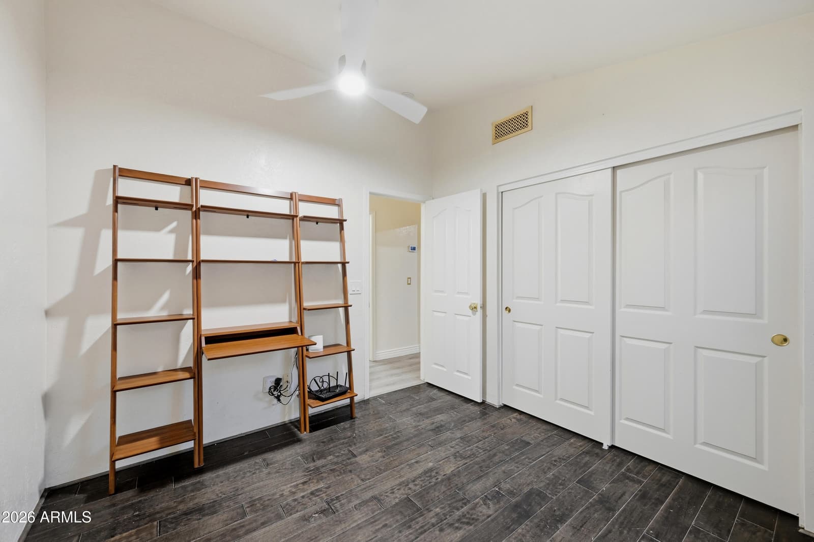4605 E JAEGER Road, Phoenix, AZ 85050 — photo 14 of 35