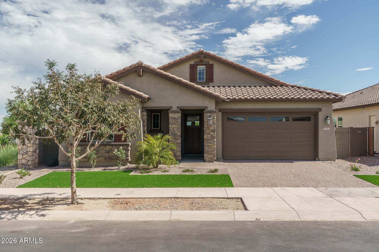 15743 W MARIPOSA GRANDE, Surprise, AZ 85387 — photo 1 of 63