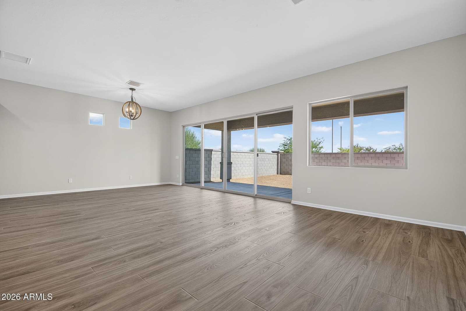 15743 W MARIPOSA GRANDE, Surprise, AZ 85387 — photo 8 of 63