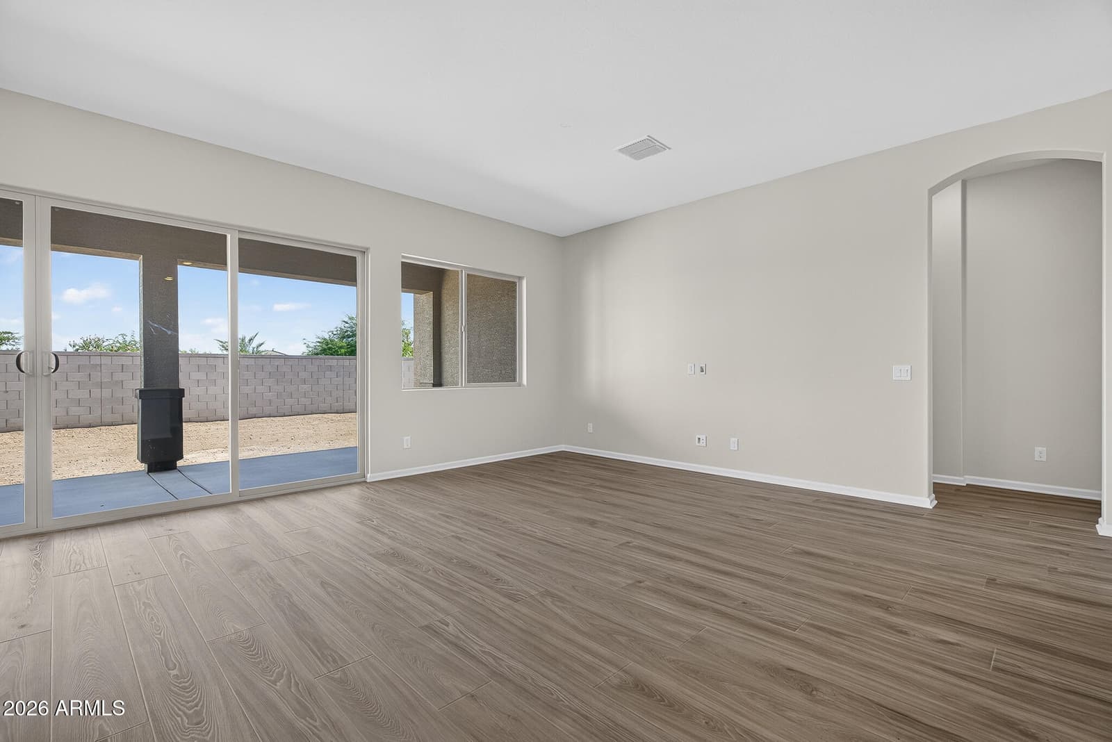 15743 W MARIPOSA GRANDE, Surprise, AZ 85387 — photo 10 of 63