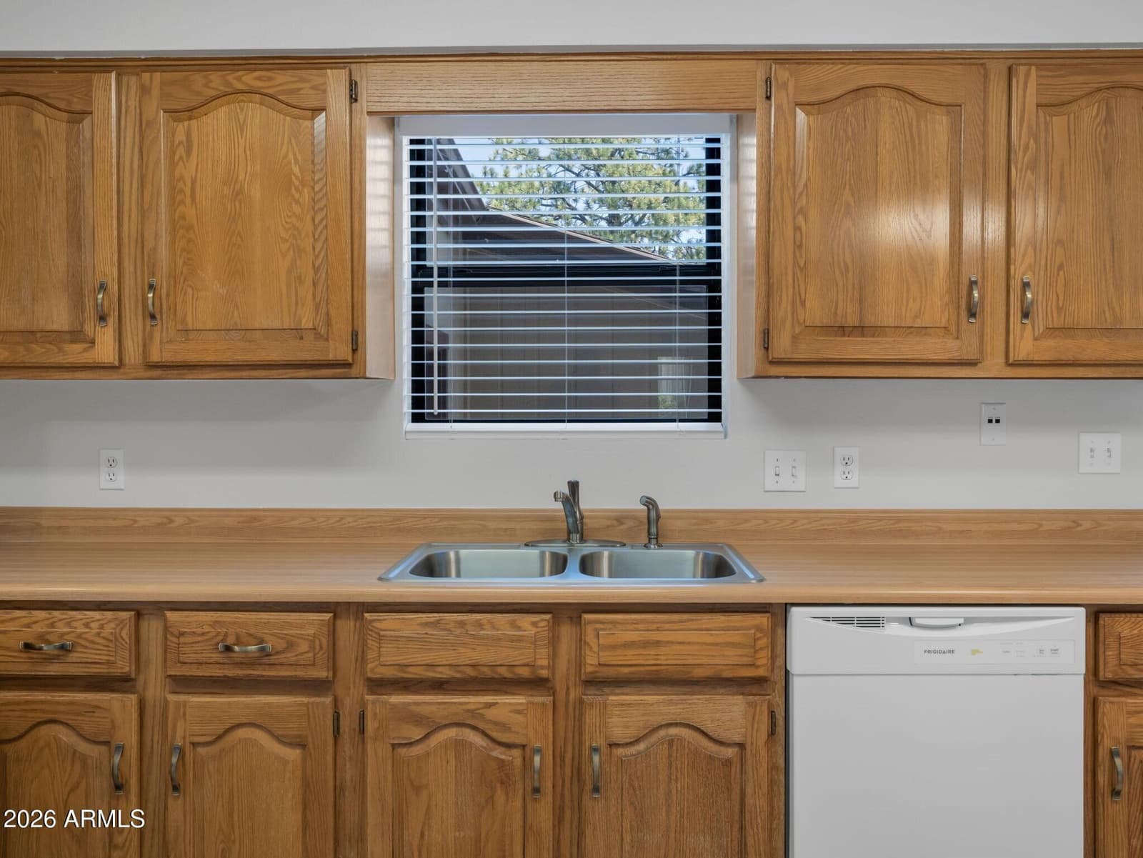371 RIM ROCK Circle 2, Prescott, AZ 86303 — photo 13 of 36