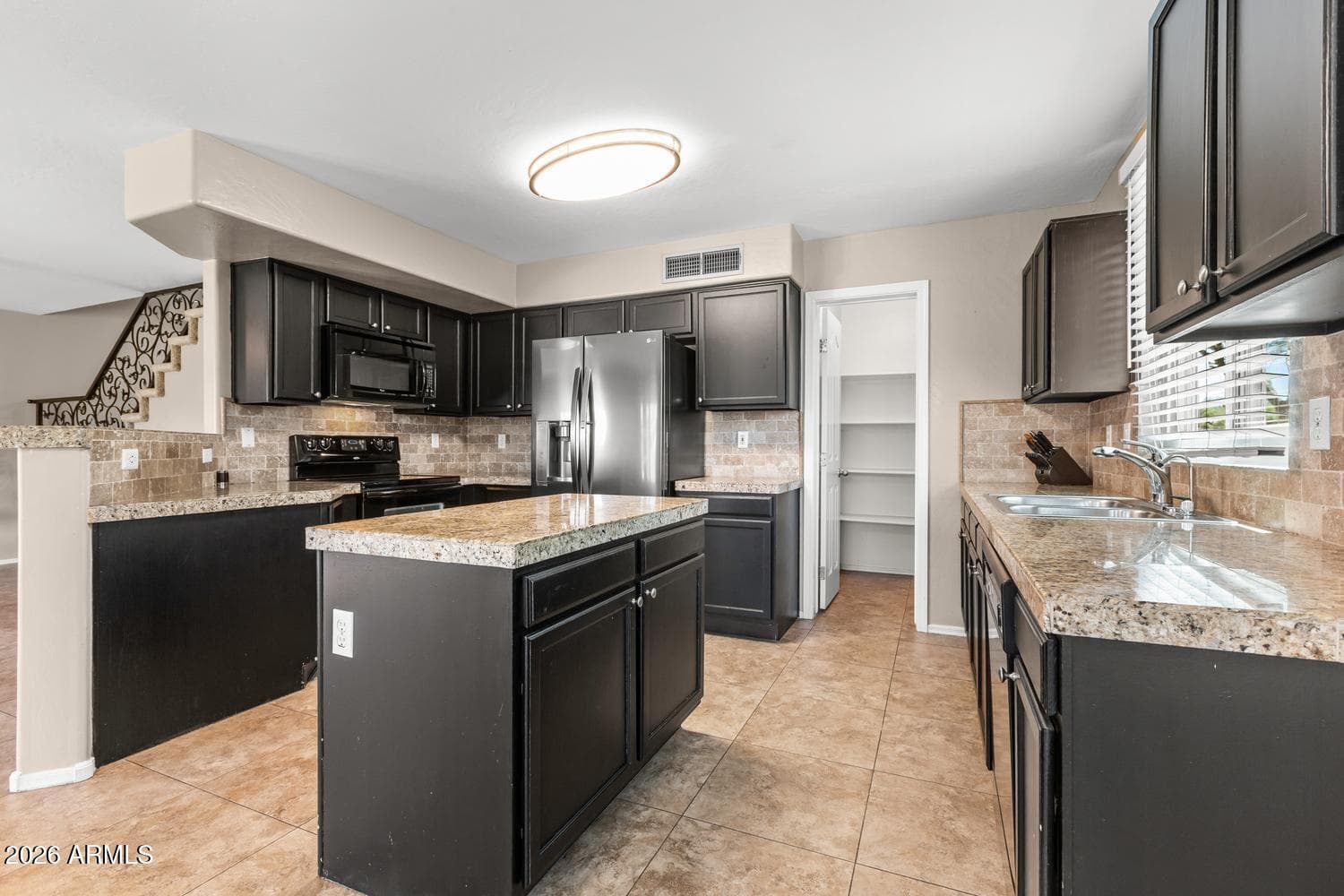 20826 N 10TH Street, Phoenix, AZ 85024 — photo 12 of 35