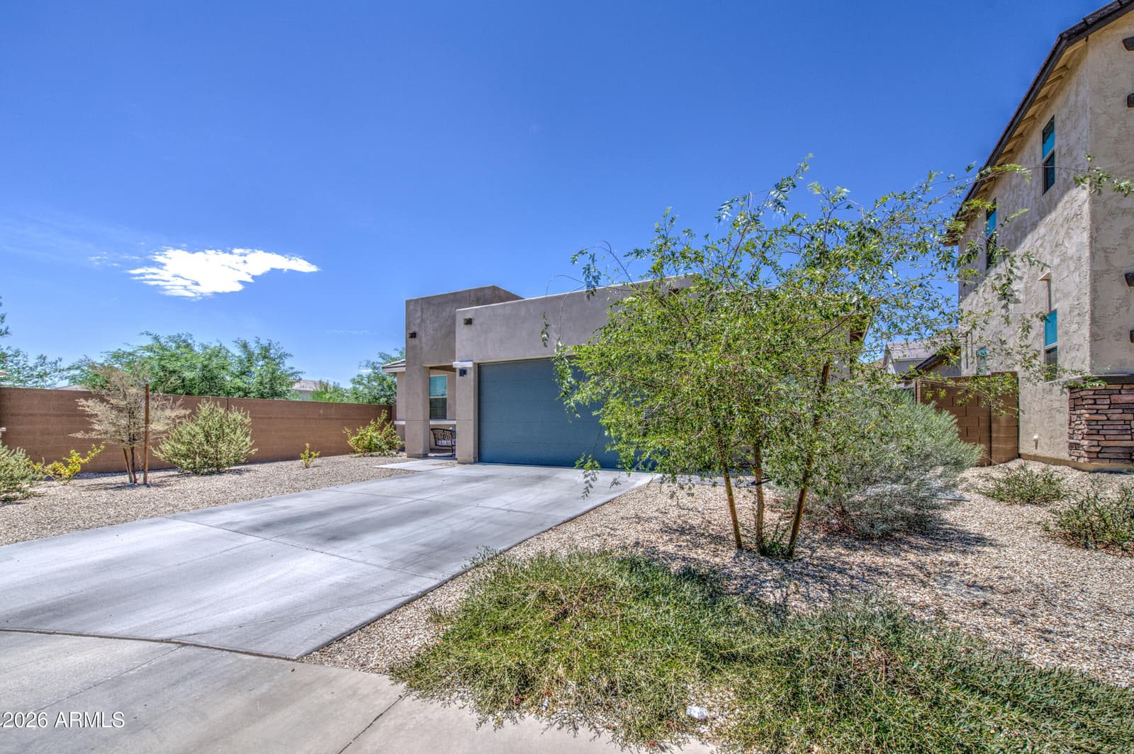 4417 W CHARLIE Drive, San Tan Valley, AZ 85144 — photo 6 of 47