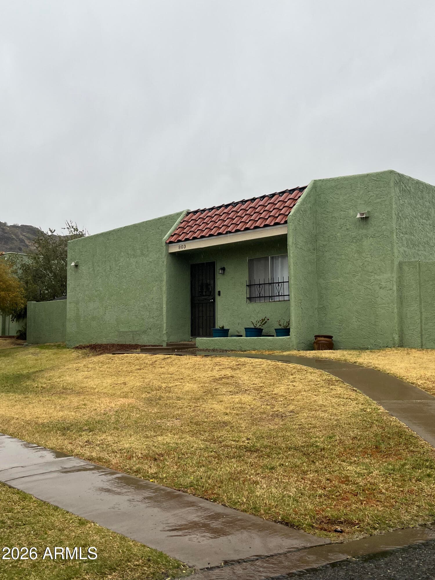 803 E COCHISE Drive, Phoenix, AZ 85020 — photo 1 of 12
