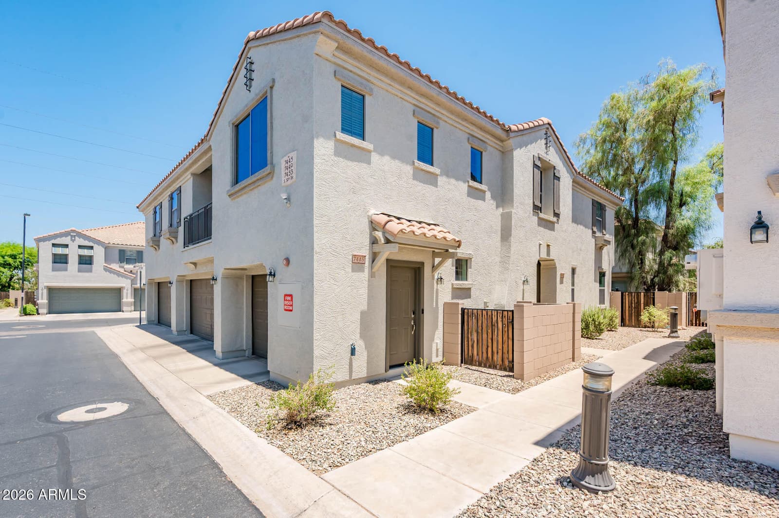 7445 S 30TH Terrace, Phoenix, AZ 85042 — photo 8 of 51