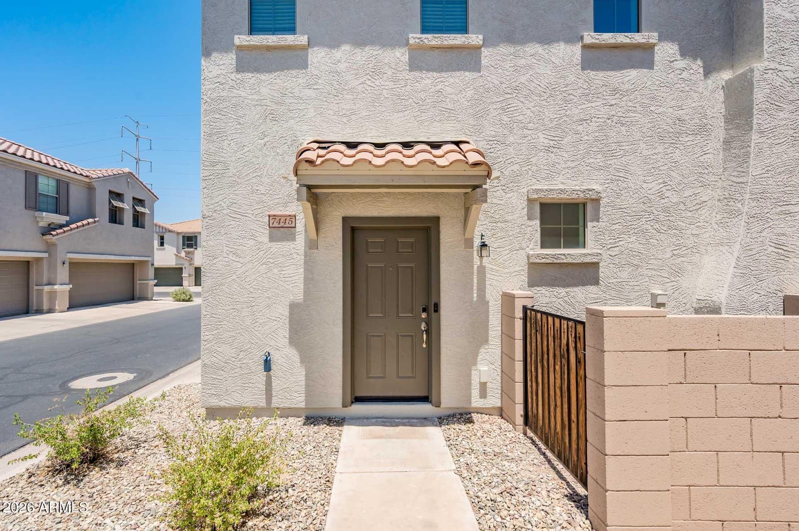 7445 S 30TH Terrace, Phoenix, AZ 85042 — photo 9 of 51