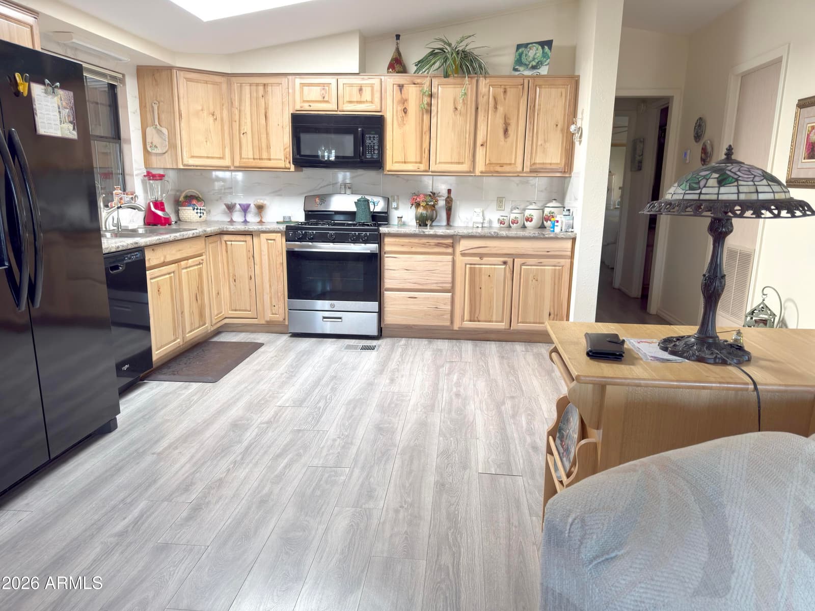 5540 E HARMON Circle, Mesa, AZ 85215 — photo 4 of 9