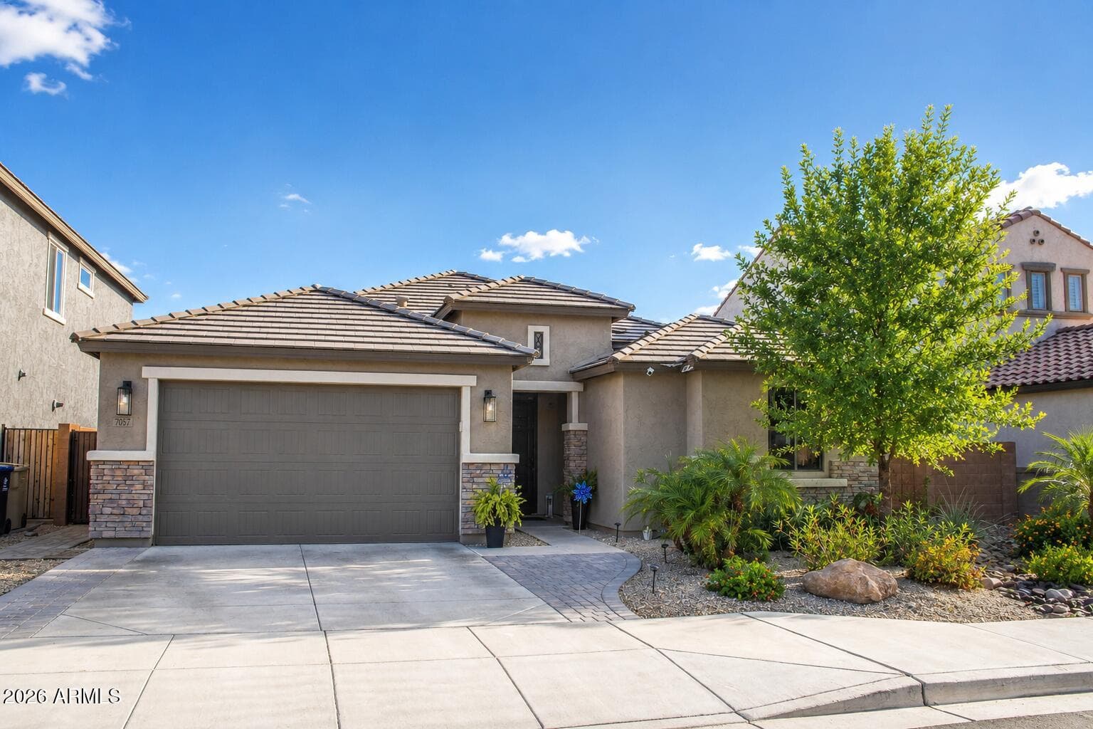 7057 W BAJADA Road, Peoria, AZ 85383 — photo 3 of 35