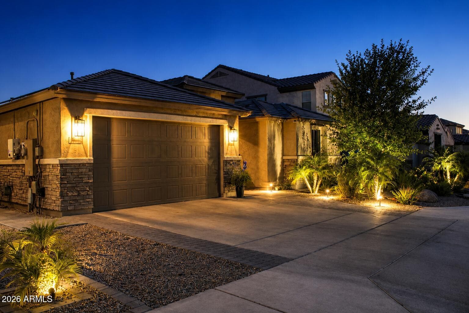 7057 W BAJADA Road, Peoria, AZ 85383 — photo 4 of 35