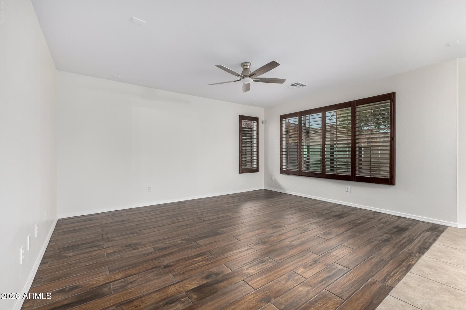 10046 W Velania Way, Tolleson, AZ 85353 — photo 10 of 38