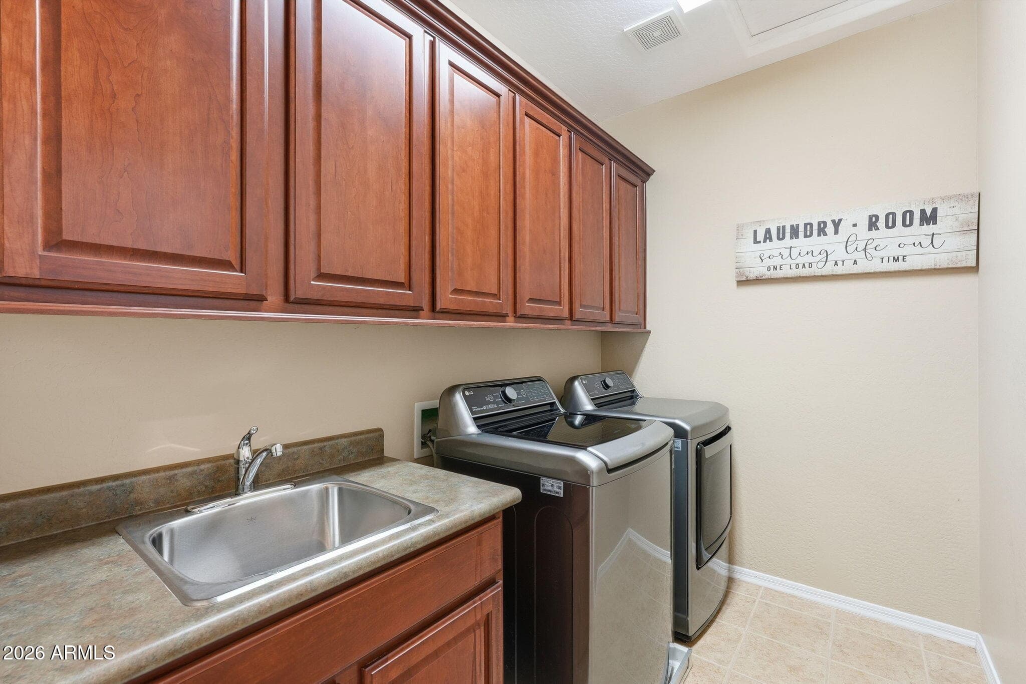 5139 W SWEET IRON Pass, Phoenix, AZ 85083 — photo 42 of 48
