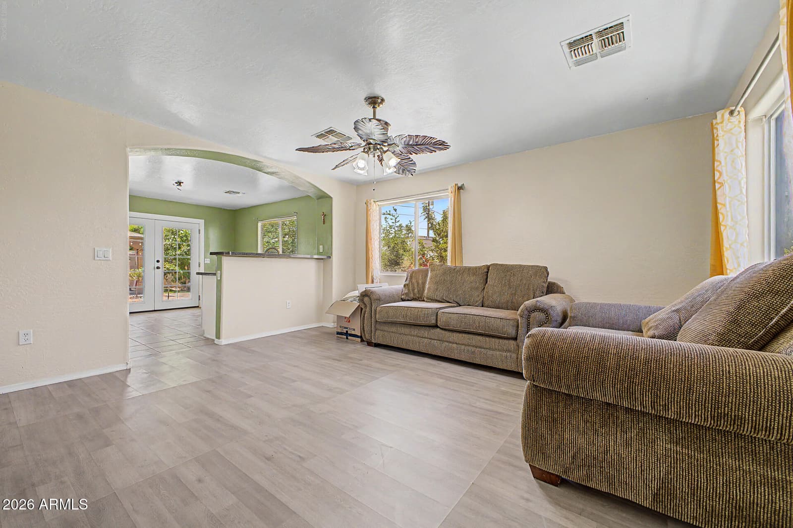 5217 E SHADOW Lane, San Tan Valley, AZ 85140 — photo 11 of 32