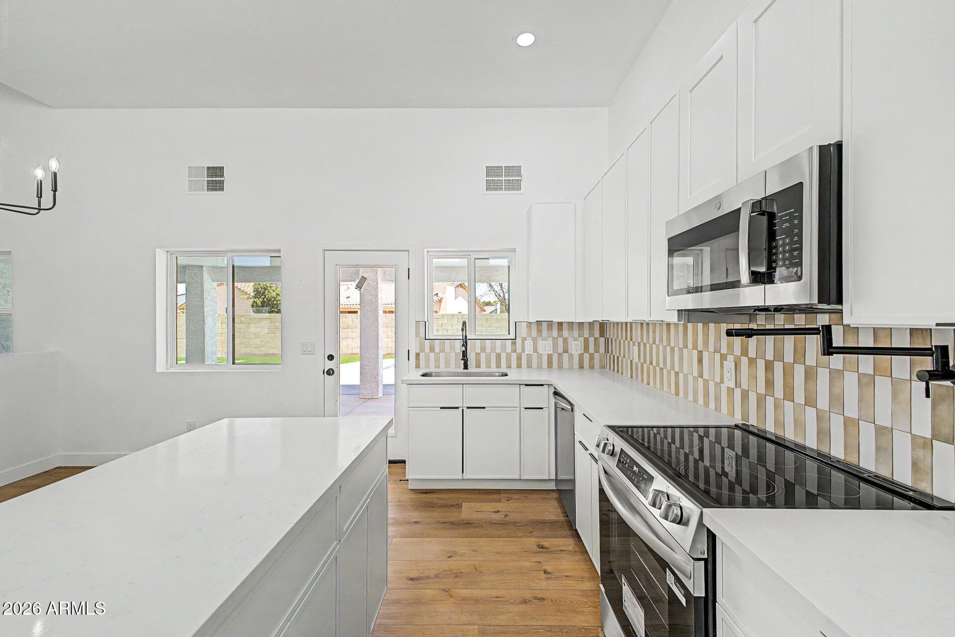 1503 N SPRING, Mesa, AZ 85203 — photo 4 of 25