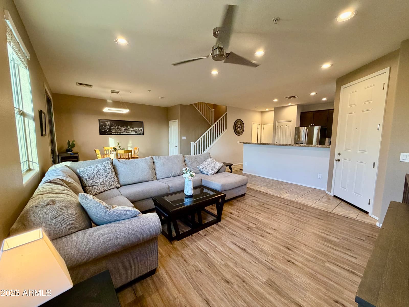 3060 E DUNBAR Drive, Phoenix, AZ 85042 — photo 6 of 44