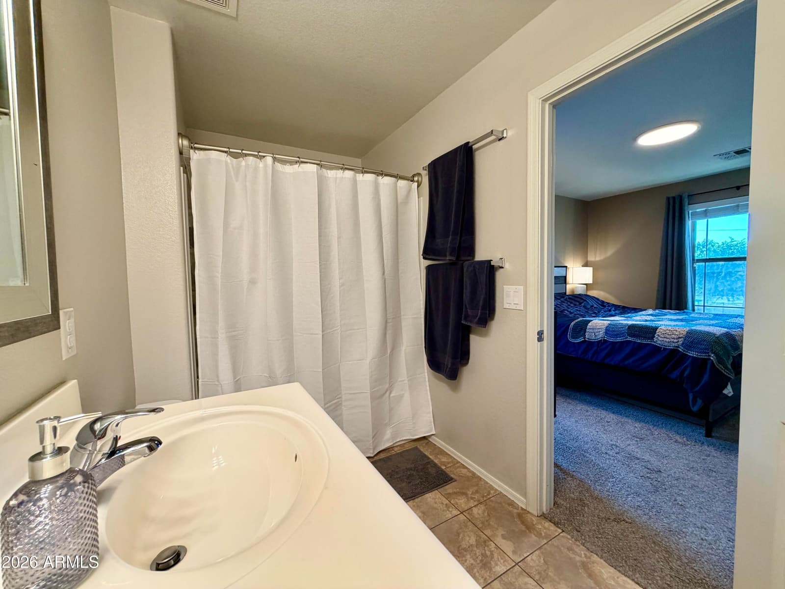 3060 E DUNBAR Drive, Phoenix, AZ 85042 — photo 24 of 44